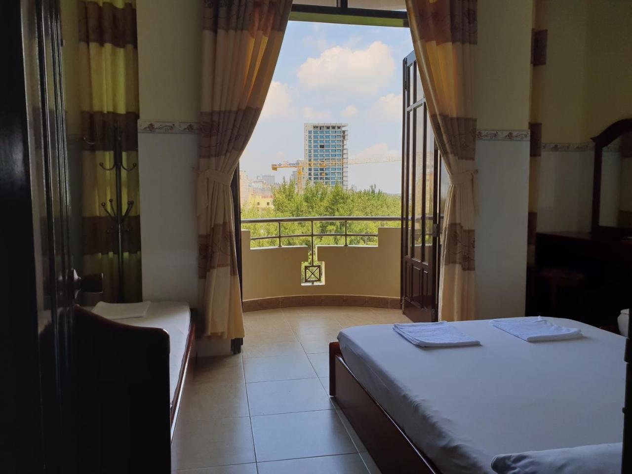 Thai Tan Hotel Вунгтау Экстерьер фото